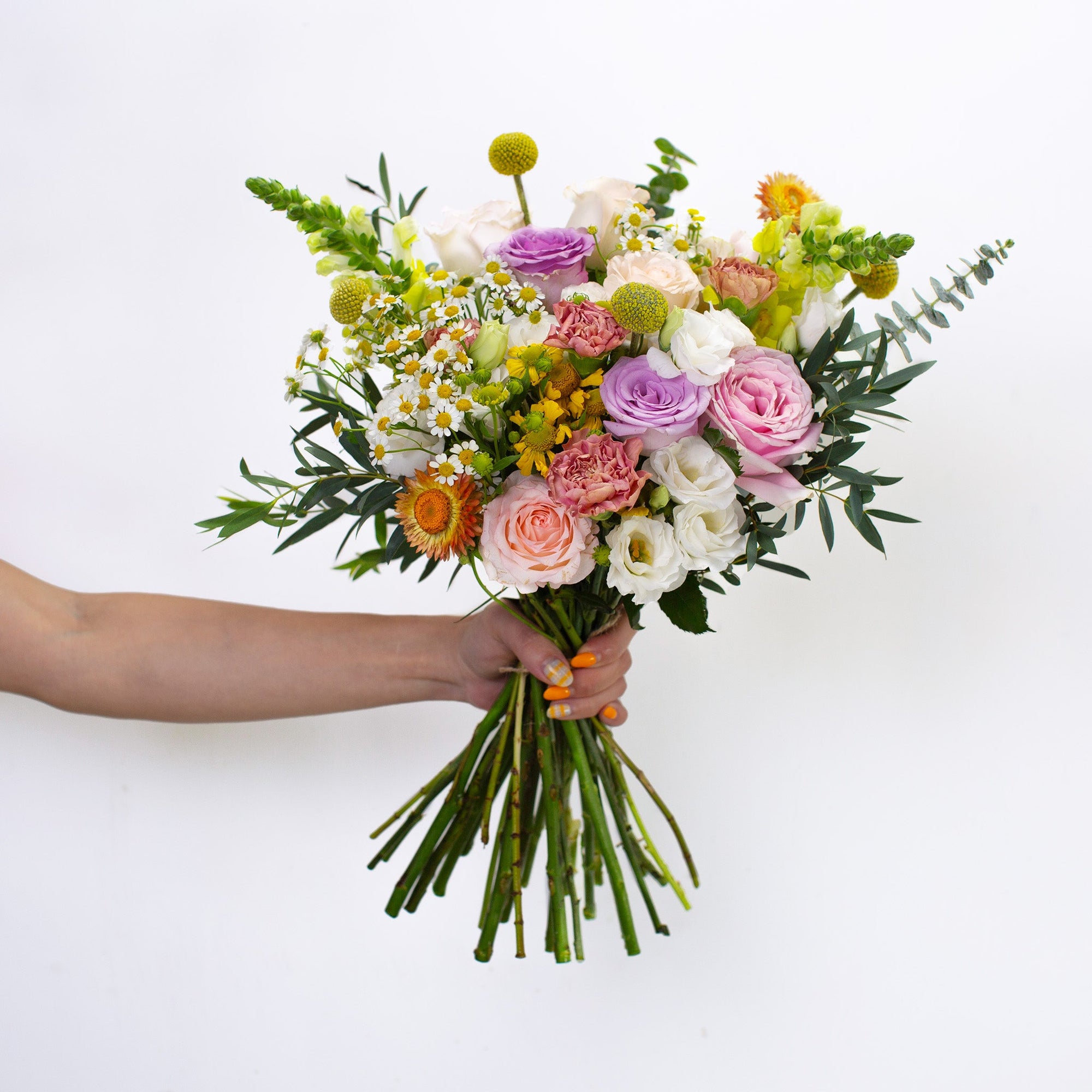 Flowers under $600